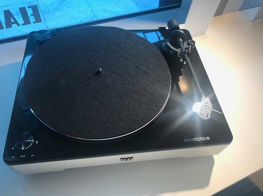 Elac Miracord 60 (with cartridge)