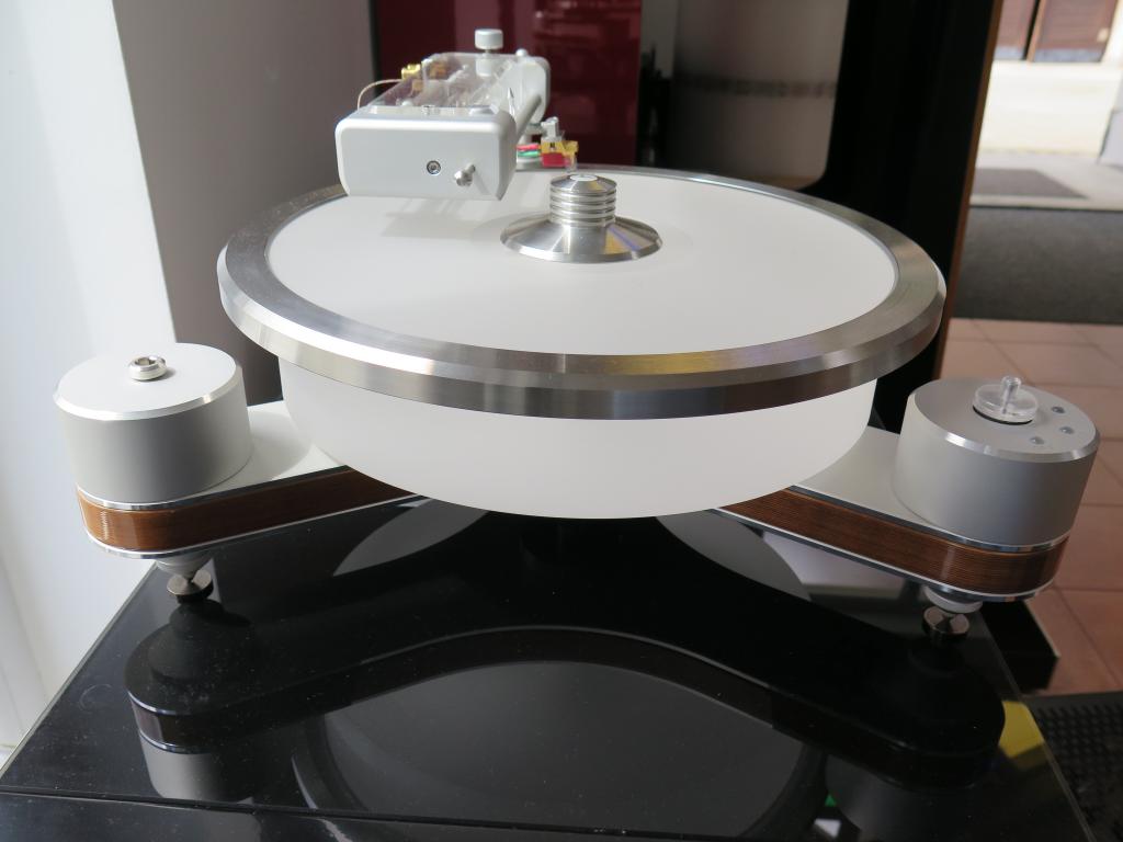 clearaudio Innovation compact (TT3 tonearm)