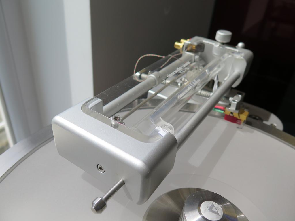 clearaudio Innovation compact (TT3 tonearm)